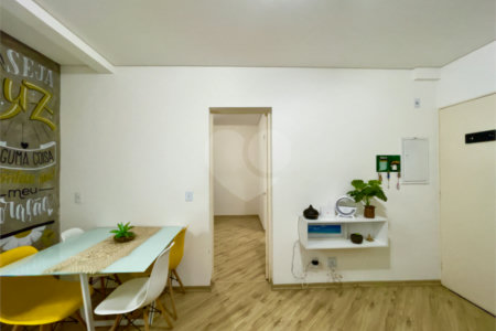 Apartamento à venda com 1 suíte, em República, São Paulo, SP