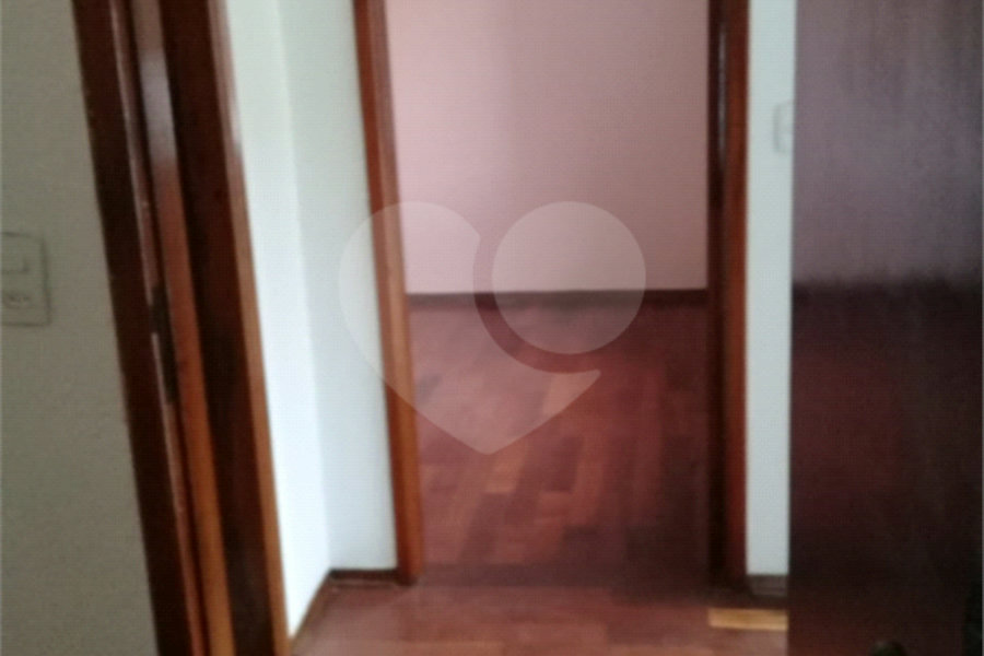 Sobrado à venda com 3 quartos em Tremembé, São Paulo, SP