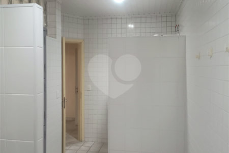 Apartamento à venda com 3 quartos, sendo 1 suíte, em Vila Augusta, Guarulhos, SP