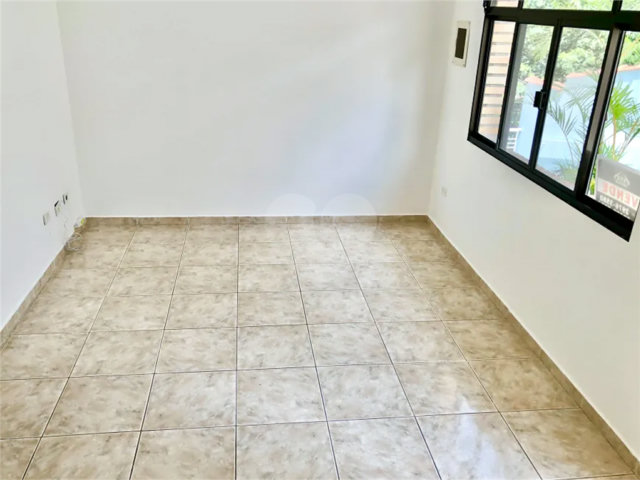 Casa à venda com 2 quartos no condomínio Residencial Fernanda, São Paulo - SP
