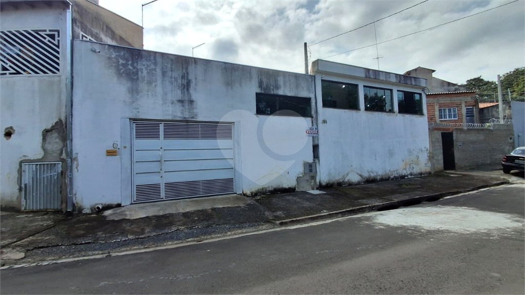 Casa à venda com 2 quartos, sendo 1 suíte, em Jardim Portal do Itavuvu, Sorocaba, SP