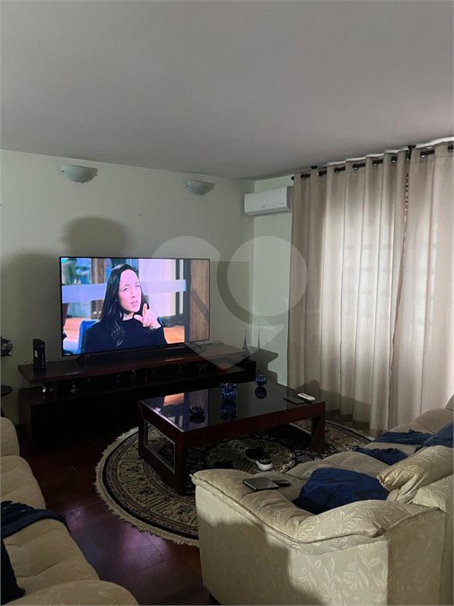 Casa à venda com 2 quartos, sendo 1 suíte, em Jardim das Acácias, São Paulo, SP