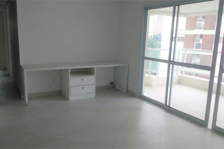 Apartamento à venda com 3 quartos, sendo 1 suíte, em Vila Suzana, São Paulo, SP