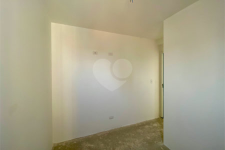 Apartamento à venda com 2 quartos, sendo 1 suíte,  em Vila Galvão, Guarulhos, SP