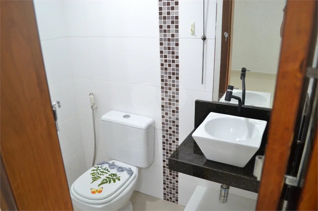 .Casa Alto Padrão à Venda no Jardim Líbano – 3 Suítes | Gourmet | Piscina