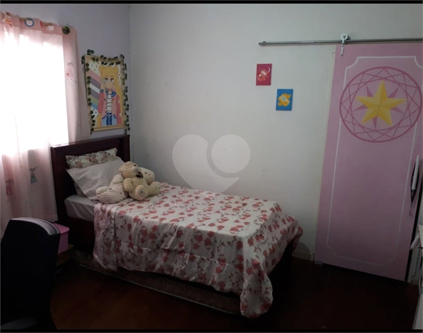 Casa à venda com 4 quartos, sendo 2 suítes, no Centro, São José dos Campos, SP