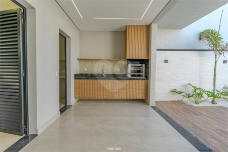 Casa à venda com 3 quartos, sendo 1 suíte, no condomínio Residencial London Park, Indaiatuba - SP
