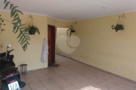 Sobrado à venda com 3 quartos, sendo 1 suíte, em Parque das Nações, Atibaia, SP