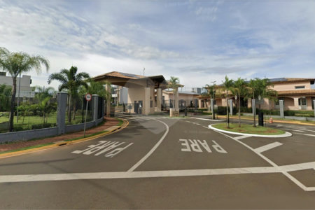 Casa à venda com 3 suítes no condomínio Terras da Estancia, Paulínia - SP