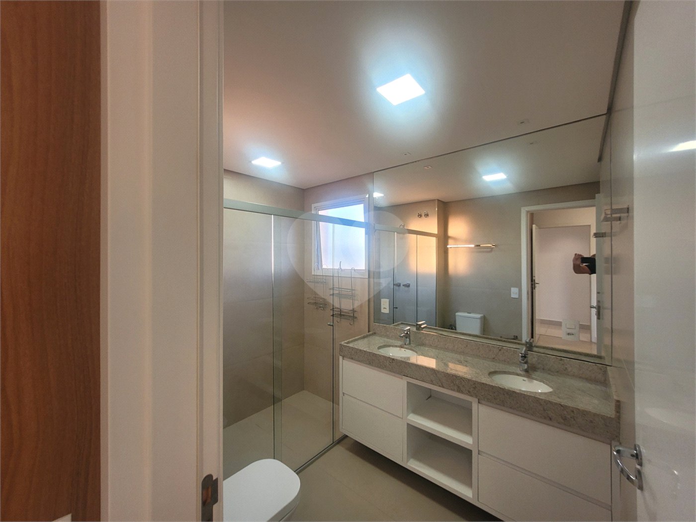 Apartamento à venda ou para alugar com 3 suítes em Jardim América, Sorocaba, SP