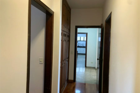Apartamento à venda com 4 quartos, sendo 3 suítes,  em Pinheiros, São Paulo, SP