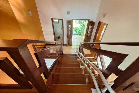 Casa à venda com 3 suítes no condomínio Chácaras do Lago, Vinhedo - SP