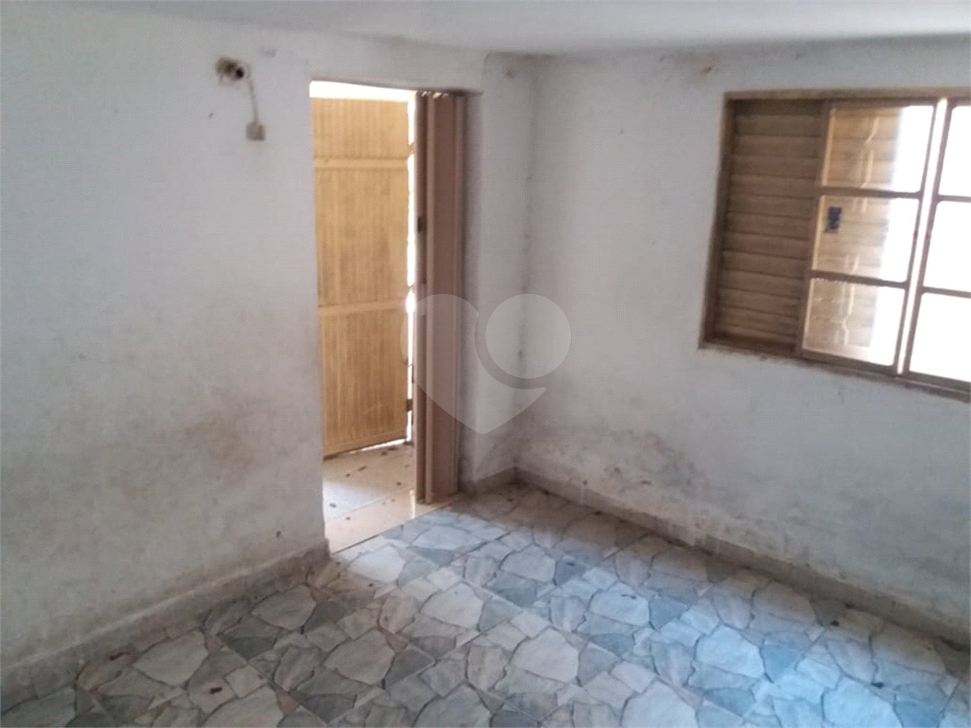 Casa à venda com 3 quartos em Jardim Vila Rosa, Valinhos, SP