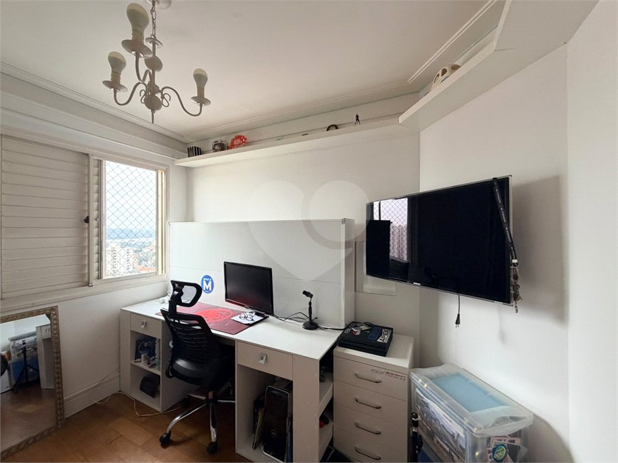 Apartamento à venda com 3 quartos, sendo 1 suíte,  em Vila Guarani (z Sul), São Paulo, SP