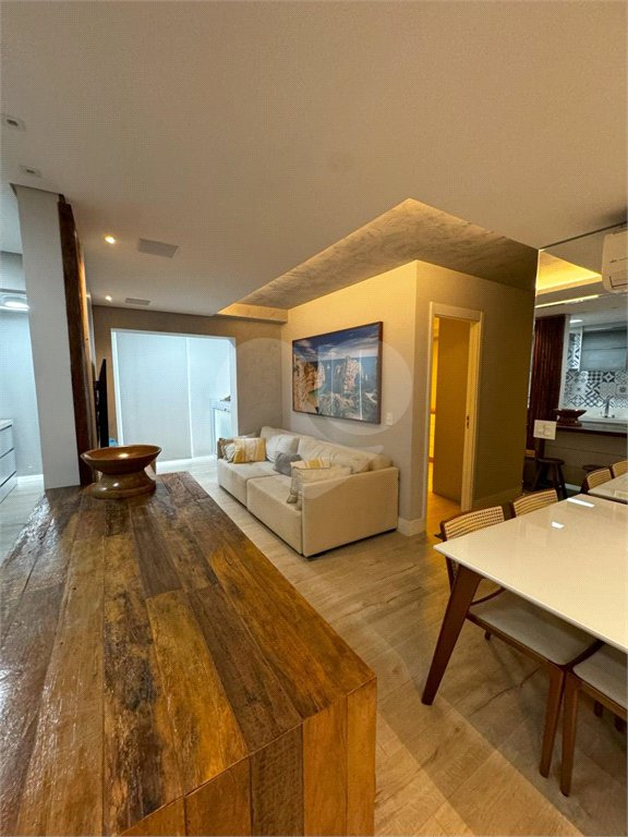 Apartamento à venda com 2 quartos, sendo 1 suíte,  em Jardim Vazani, São Paulo, SP