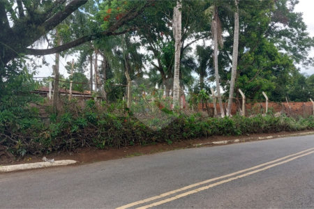 Chácara à venda com 4 quartos no Centro, Araçoiaba da Serra, SP
