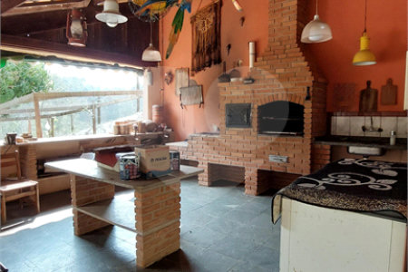 Sítio à venda com 2 quartos no Centro, Piracaia, SP