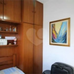 Sobrado à venda com 3 quartos, sendo 1 suíte, em Parque Vitória, São Paulo, SP