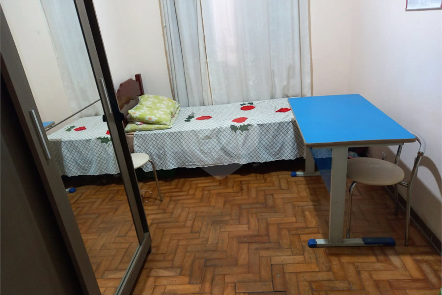 Terreno à venda com 2 quartos em Parque Peruche, São Paulo, SP