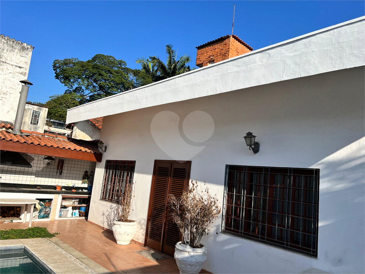Casa à venda com 4 quartos, sendo 3 suítes, em Chácara Monte Alegre, São Paulo, SP