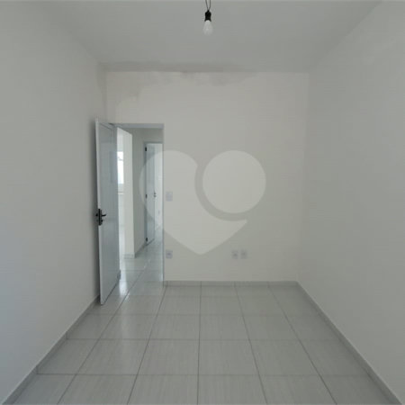 Casa de Vila à venda com 2 quartos em Vossoroca, Votorantim, SP