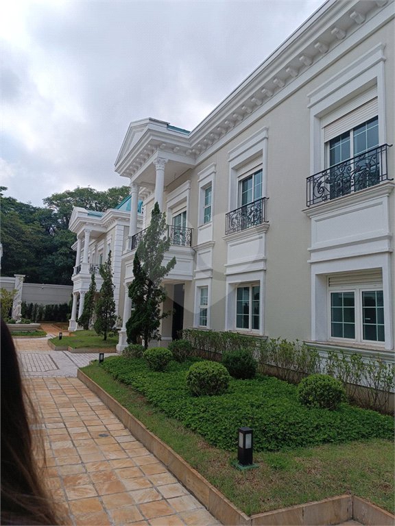 Casa à venda com 5 suítes no condomínio Maison Parc, São Paulo - SP