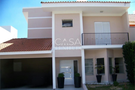 Casa em condomínio à venda com 3 quartos, sendo 1 suíte, em Aparecidinha, Sorocaba, SP