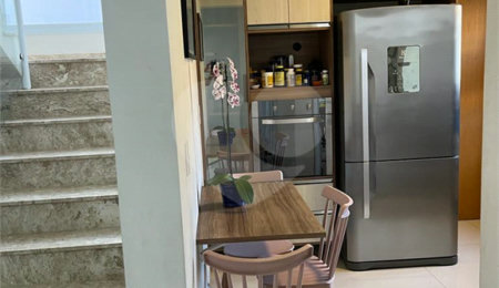 Casa à venda com 3 suítes no condomínio Jardim Residencial Alto de Itaici, Indaiatuba - SP