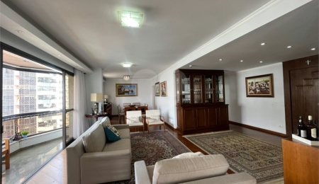 Apartamento à venda com 4 quartos, sendo 3 suítes, em Santana, São Paulo, SP