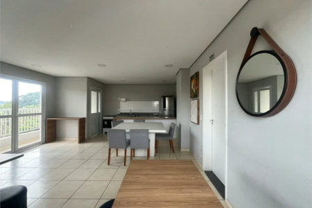Apartamento à venda com 2 quartos, sendo 1 suíte, em Cidade dos Bandeirantes, São Paulo, SP