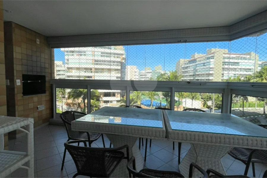 Apartamento à venda ou para alugar com 3 quartos, sendo 1 suíte,  em Riviera de São Lourenço, Bertioga, SP