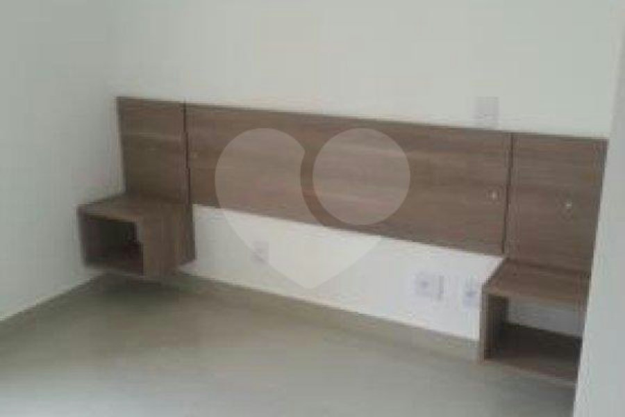 Apartamento à venda com 3 quartos, sendo 1 suíte, em Chácara Pavoeiro, Cotia, SP