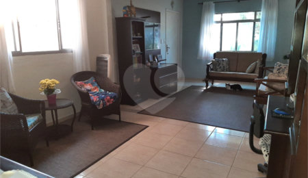 Casa à venda com 2 quartos, sendo 1 suíte,  em Vila Helena, Jundiaí, SP