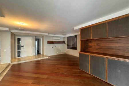 Apartamento à venda com 3 quartos, sendo 1 suíte, em Perdizes, São Paulo, SP