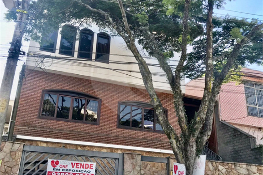 Sobrado à venda com 3 suítes em Jardim França, São Paulo, SP