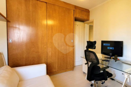 Apartamento à venda com 4 suítes em Vila Andrade, São Paulo, SP