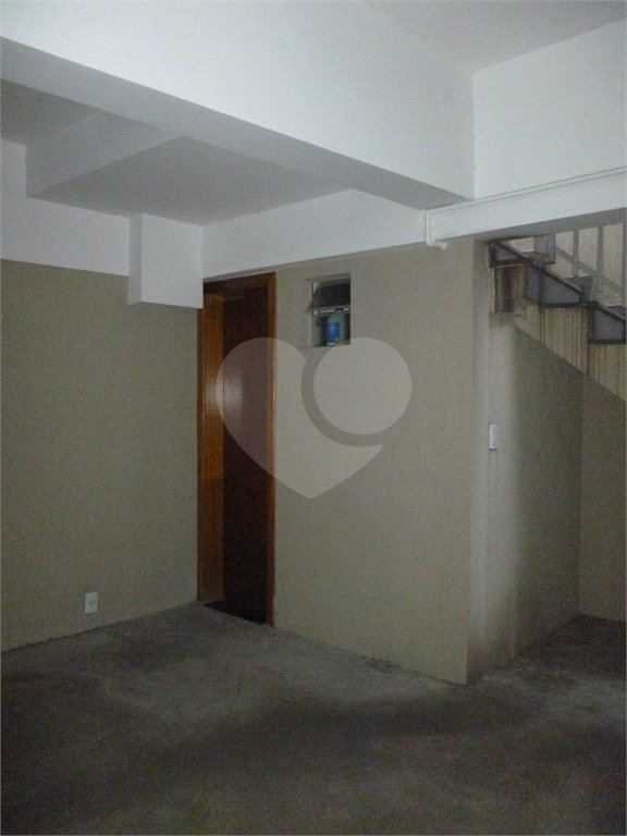 Casa à venda com 3 quartos, sendo 1 suíte, no condomínio Residencial Vila Primavera (zona Norte), São Paulo - SP
