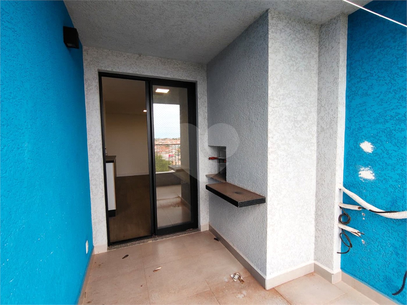 Apartamento à venda ou para alugar com 3 quartos, sendo 2 suítes, em Vila Ginez, Itapetininga, SP