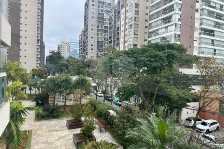 Apartamento à venda com 4 suítes em Vila Olímpia, São Paulo, SP