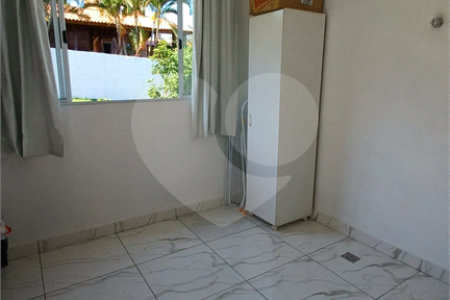 Casa à venda com 3 quartos, sendo 1 suíte, no condomínio Santa Inês, Itu - SP