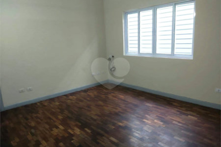 Sobrado à venda com 3 quartos em Jardim Japão, São Paulo, SP
