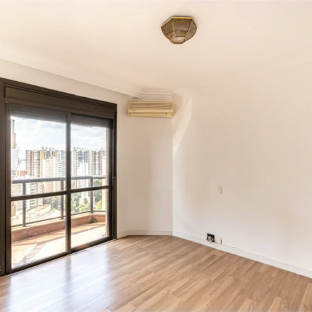 Apartamento à venda com 4 quartos, sendo 3 suítes,  em Vila Andrade, São Paulo, SP