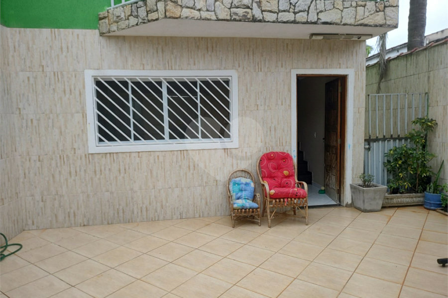 Sobrado à venda com 2 suítes em Vila Carrão, São Paulo, SP
