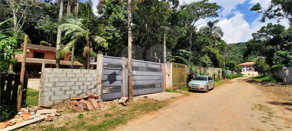 Terreno à venda em Mantiqueira, Mairiporã, SP