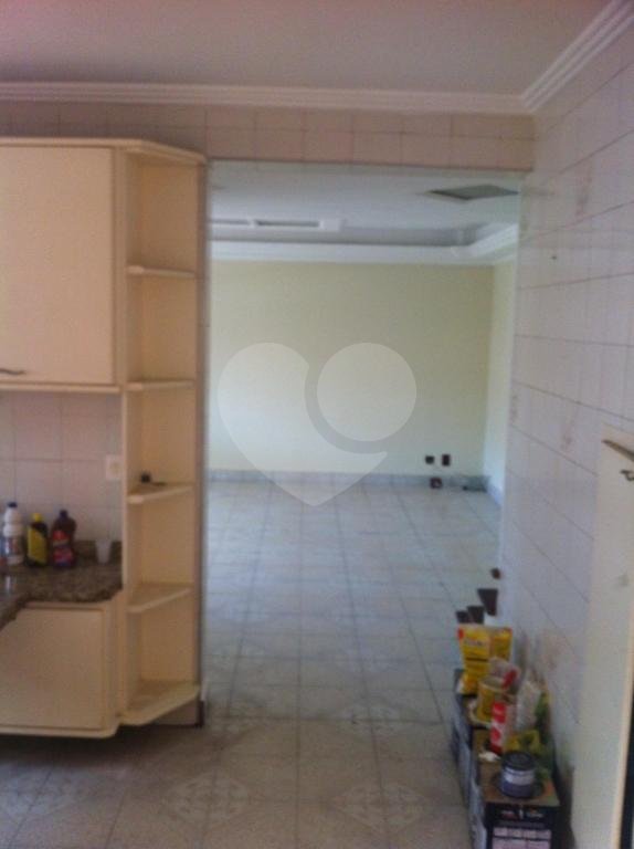 Sobrado à venda com 3 quartos, sendo 1 suíte, em Chora Menino, São Paulo, SP