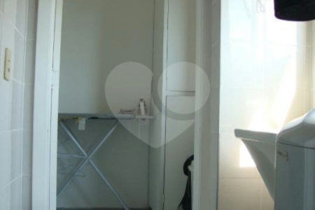Apartamento à venda com 3 quartos, sendo 1 suíte,  em Pinheiros, São Paulo, SP