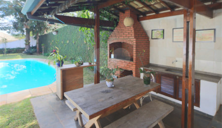 Casa Térrea à venda com 4 suítes em Interlagos, São Paulo, SP