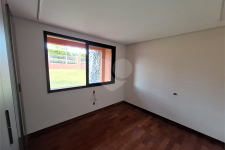 Casa à venda ou para alugar com 4 quartos, sendo 3 suítes, no condomínio Chácara Residencial Santa Maria, Votorantim - SP