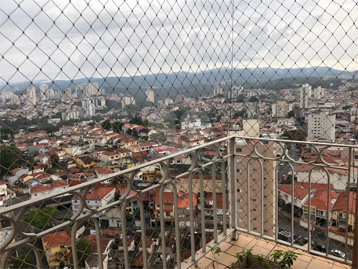 Apartamento à venda com 3 quartos, sendo 1 suíte,  em Água Fria, São Paulo, SP