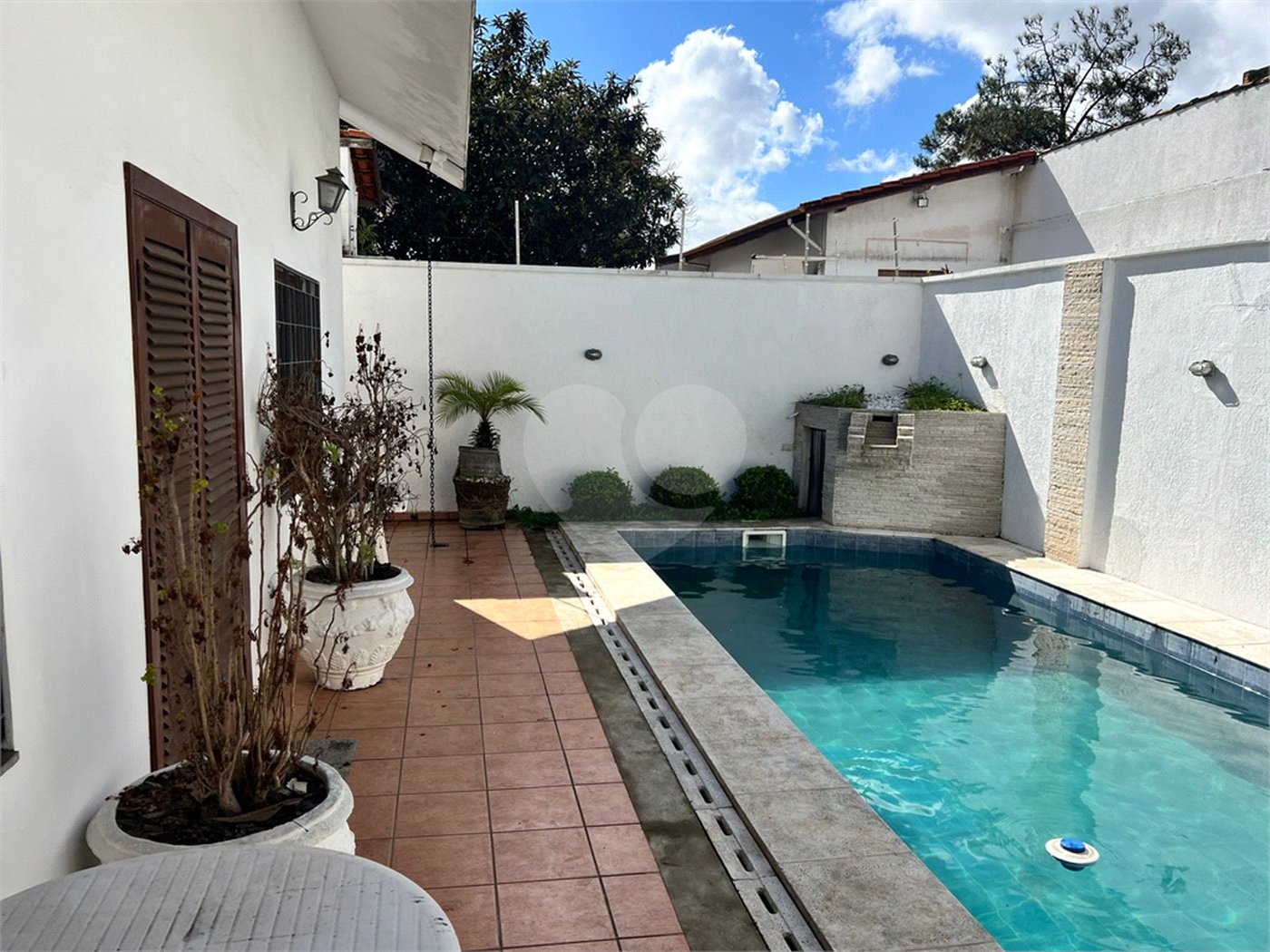 Casa à venda com 4 quartos, sendo 3 suítes, em Chácara Monte Alegre, São Paulo, SP